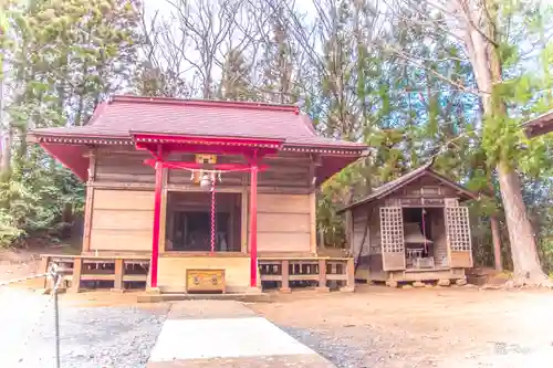 深山神社の本殿