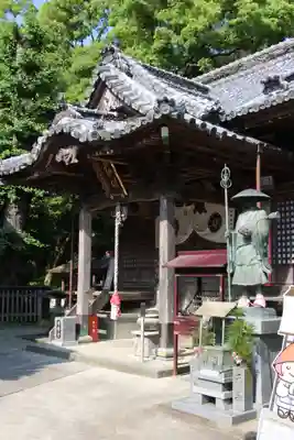切幡寺の本殿・本堂