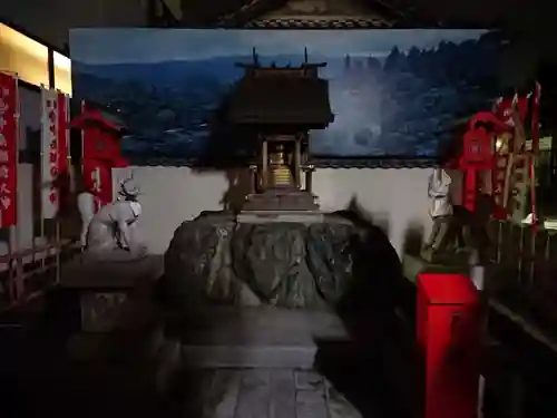 中島稲荷大社の本殿・本堂