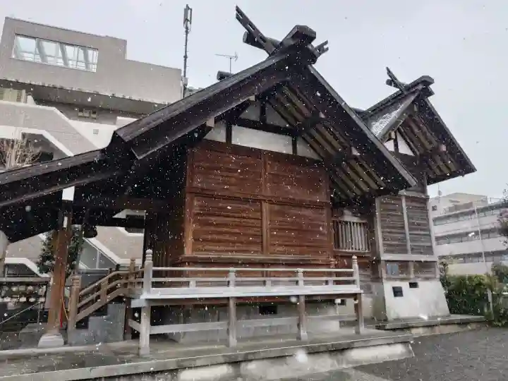 報徳二宮神社の{uncategorized: "未分類", other: "その他", undefined: "問題あり", building: "その他建物", grave: "お墓", sacred_gate: "鳥居", guardian: "狛犬", statue: "像", buddha: "仏像", history: "歴史", nature: "自然", garden: "庭園", animal: "動物", pagoda: "塔", temizu: "手水舎", mountain_gate: "山門・神門", sanctuary: "本殿・本堂", subordinate: "末社・摂社", art: "芸術", scenery: "景色", jizo: "地蔵", ema: "絵馬", goshuin: "御朱印", omikuji: "おみくじ", items: "授与品その他", amulet: "お守り", goshuincho: "御朱印帳", eats: "食事", festival: "お祭り", votive_dance: "神楽", shichigosan: "七五三参", wedding: "結婚式", experience: "体験その他", initially: "初詣", around: "周辺", anti_infection: "感染症対策"}