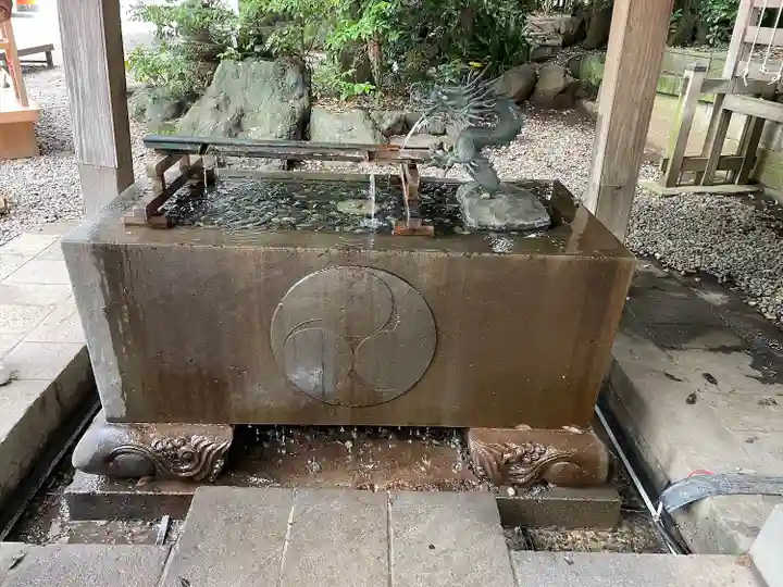 川越氷川神社の手水舎