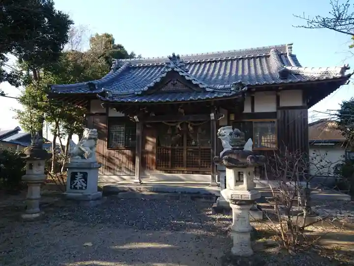 八柱神社の本殿・本堂
