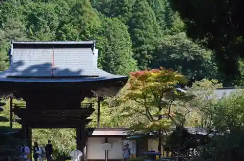 金剛三昧院の山門