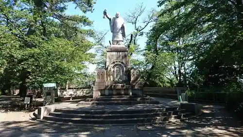 池上本門寺の像