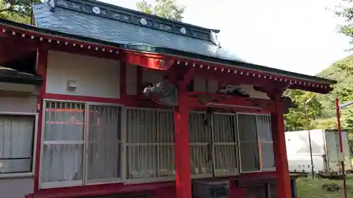 稲荷神社の本殿・本堂