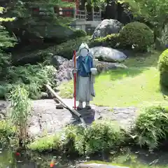 温泉山 安楽寺(四国霊場第六番札所)の像