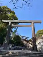 伊勢山皇大神宮の鳥居