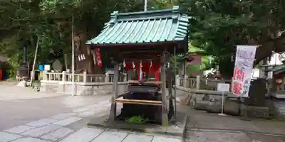 海南神社の手水舎