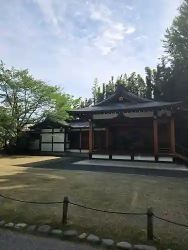 阿佐ヶ谷神明宮の{uncategorized: "未分類", other: "その他", undefined: "問題あり", building: "その他建物", grave: "お墓", sacred_gate: "鳥居", guardian: "狛犬", statue: "像", buddha: "仏像", history: "歴史", nature: "自然", garden: "庭園", animal: "動物", pagoda: "塔", temizu: "手水舎", mountain_gate: "山門・神門", sanctuary: "本殿・本堂", subordinate: "末社・摂社", art: "芸術", scenery: "景色", jizo: "地蔵", ema: "絵馬", goshuin: "御朱印", omikuji: "おみくじ", items: "授与品その他", amulet: "お守り", goshuincho: "御朱印帳", eats: "食事", festival: "お祭り", votive_dance: "神楽", shichigosan: "七五三参", wedding: "結婚式", experience: "体験その他", initially: "初詣", around: "周辺", anti_infection: "感染症対策"}