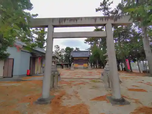 磤玖娜社（奥田神社）の鳥居