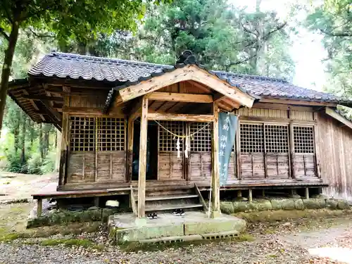 潮神社の本殿・本堂