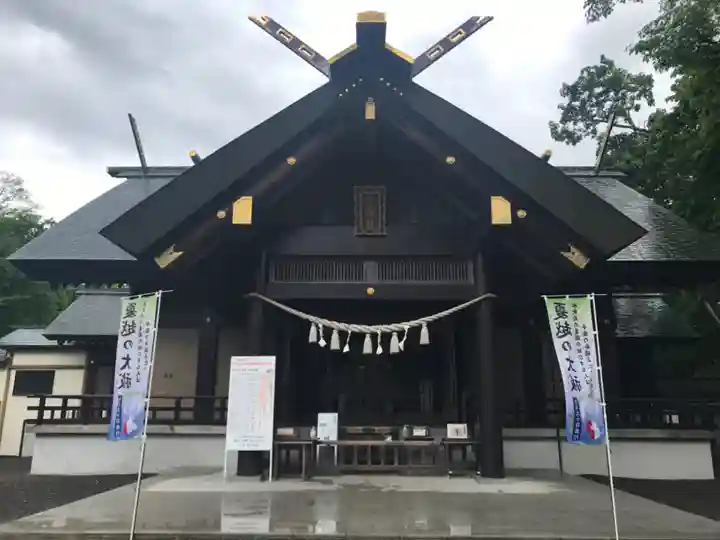 千歳神社の本殿・本堂