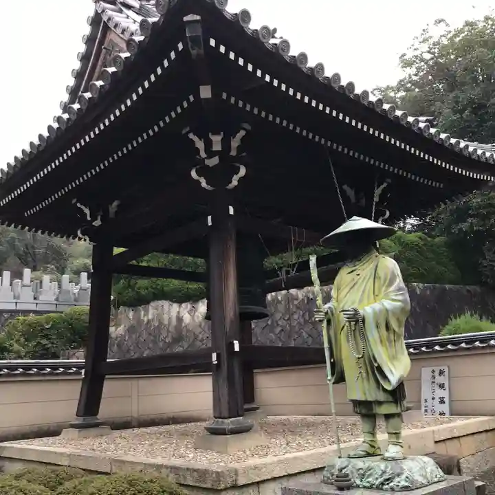 興正寺別院(本山興正寺霊山本廟)のその他建物
