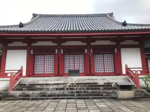 高山寺の本殿・本堂