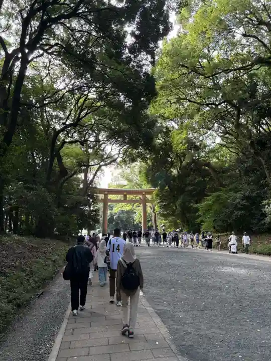 明治神宮の{uncategorized: "未分類", other: "その他", undefined: "問題あり", building: "その他建物", grave: "お墓", sacred_gate: "鳥居", guardian: "狛犬", statue: "像", buddha: "仏像", history: "歴史", nature: "自然", garden: "庭園", animal: "動物", pagoda: "塔", temizu: "手水舎", mountain_gate: "山門・神門", sanctuary: "本殿・本堂", subordinate: "末社・摂社", art: "芸術", scenery: "景色", jizo: "地蔵", ema: "絵馬", goshuin: "御朱印", omikuji: "おみくじ", items: "授与品その他", amulet: "お守り", goshuincho: "御朱印帳", eats: "食事", festival: "お祭り", votive_dance: "神楽", shichigosan: "七五三参", wedding: "結婚式", experience: "体験その他", initially: "初詣", around: "周辺", anti_infection: "感染症対策"}