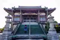 大覚寺の{uncategorized: "未分類", other: "その他", undefined: "問題あり", building: "その他建物", grave: "お墓", sacred_gate: "鳥居", guardian: "狛犬", statue: "像", buddha: "仏像", history: "歴史", nature: "自然", garden: "庭園", animal: "動物", pagoda: "塔", temizu: "手水舎", mountain_gate: "山門・神門", sanctuary: "本殿・本堂", subordinate: "末社・摂社", art: "芸術", scenery: "景色", jizo: "地蔵", ema: "絵馬", goshuin: "御朱印", omikuji: "おみくじ", items: "授与品その他", amulet: "お守り", goshuincho: "御朱印帳", eats: "食事", festival: "お祭り", votive_dance: "神楽", shichigosan: "七五三参", wedding: "結婚式", experience: "体験その他", initially: "初詣", around: "周辺", anti_infection: "感染症対策"}