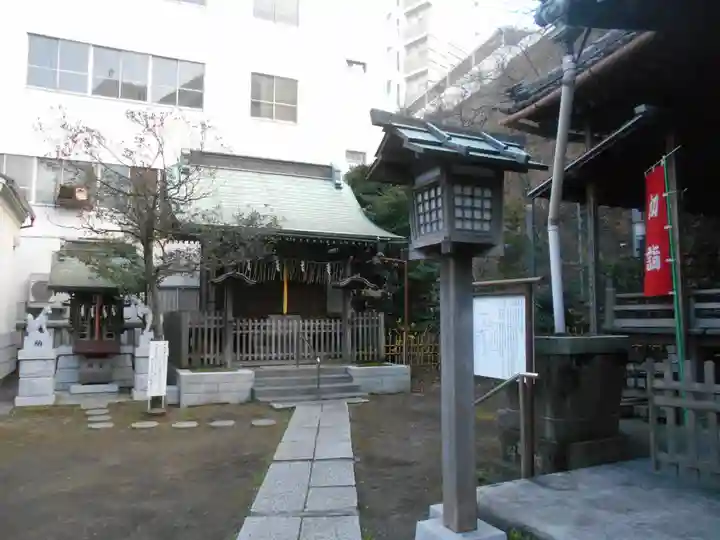 諏訪神社の末社・摂社