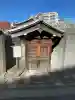 葬頭河のおばあさんの{uncategorized: "未分類", other: "その他", undefined: "問題あり", building: "その他建物", grave: "お墓", sacred_gate: "鳥居", guardian: "狛犬", statue: "像", buddha: "仏像", history: "歴史", nature: "自然", garden: "庭園", animal: "動物", pagoda: "塔", temizu: "手水舎", mountain_gate: "山門・神門", sanctuary: "本殿・本堂", subordinate: "末社・摂社", art: "芸術", scenery: "景色", jizo: "地蔵", ema: "絵馬", goshuin: "御朱印", omikuji: "おみくじ", items: "授与品その他", amulet: "お守り", goshuincho: "御朱印帳", eats: "食事", festival: "お祭り", votive_dance: "神楽", shichigosan: "七五三参", wedding: "結婚式", experience: "体験その他", initially: "初詣", around: "周辺", anti_infection: "感染症対策"}