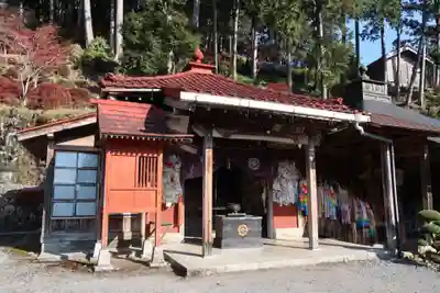 華厳寺の本殿・本堂