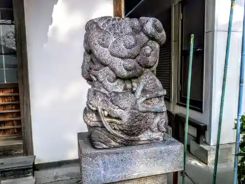 普光山 東照寺の狛犬