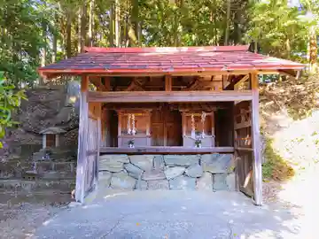 鷲尾神社(吉野町)の本殿・本堂