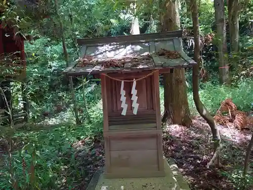 塙田八幡宮の末社・摂社