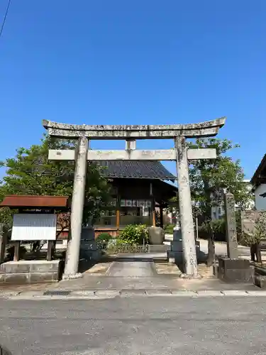 児守稲荷神社の鳥居