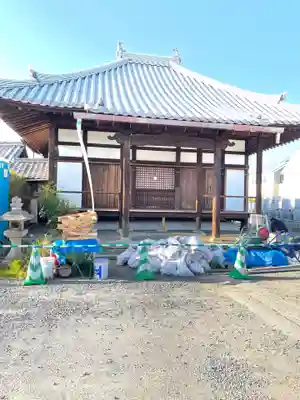 光通寺の本殿・本堂