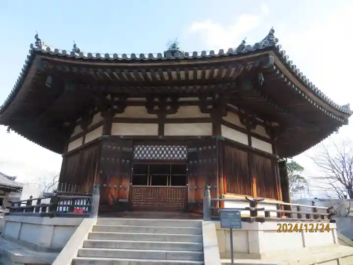 法隆寺 夢殿(奈良県)