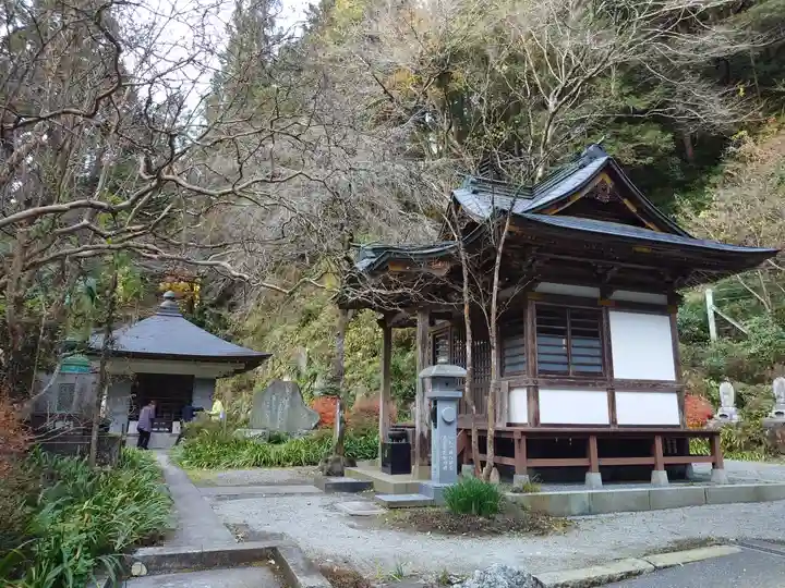 水潜寺(埼玉県)