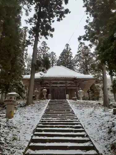 観音寺の本殿・本堂