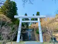 土津神社|こどもと出世の神さまの鳥居