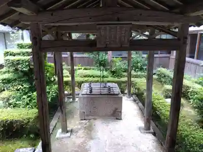 大池寺(滋賀県)