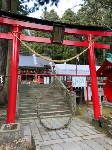 志和稲荷神社の鳥居