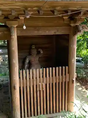 宇迦神社の山門・神門