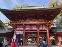 武蔵一宮氷川神社の山門・神門