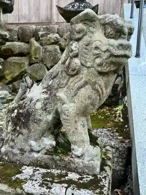 國津神社の{uncategorized: "未分類", other: "その他", undefined: "問題あり", building: "その他建物", grave: "お墓", sacred_gate: "鳥居", guardian: "狛犬", statue: "像", buddha: "仏像", history: "歴史", nature: "自然", garden: "庭園", animal: "動物", pagoda: "塔", temizu: "手水舎", mountain_gate: "山門・神門", sanctuary: "本殿・本堂", subordinate: "末社・摂社", art: "芸術", scenery: "景色", jizo: "地蔵", ema: "絵馬", goshuin: "御朱印", omikuji: "おみくじ", items: "授与品その他", amulet: "お守り", goshuincho: "御朱印帳", eats: "食事", festival: "お祭り", votive_dance: "神楽", shichigosan: "七五三参", wedding: "結婚式", experience: "体験その他", initially: "初詣", around: "周辺", anti_infection: "感染症対策"}