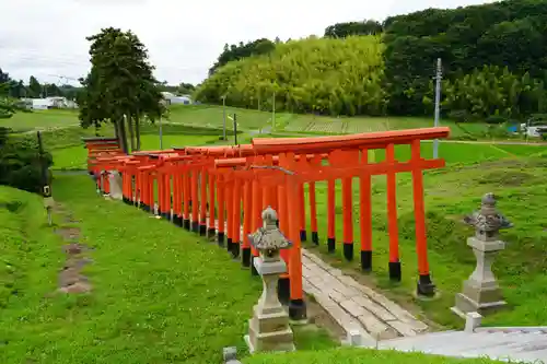 高屋敷稲荷神社の鳥居