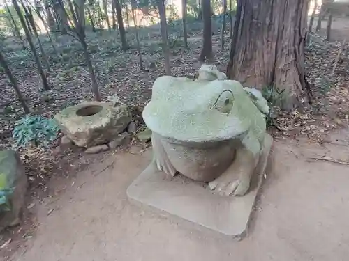 大宝八幡宮の像