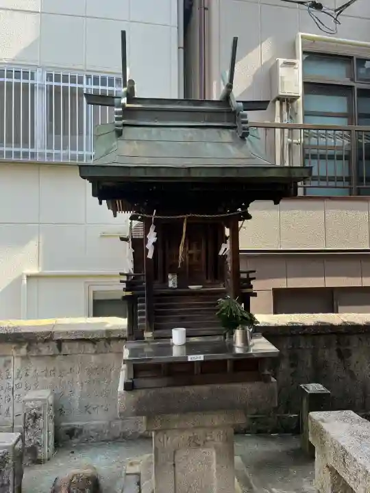 八坂神社の{uncategorized: "未分類", other: "その他", undefined: "問題あり", building: "その他建物", grave: "お墓", sacred_gate: "鳥居", guardian: "狛犬", statue: "像", buddha: "仏像", history: "歴史", nature: "自然", garden: "庭園", animal: "動物", pagoda: "塔", temizu: "手水舎", mountain_gate: "山門・神門", sanctuary: "本殿・本堂", subordinate: "末社・摂社", art: "芸術", scenery: "景色", jizo: "地蔵", ema: "絵馬", goshuin: "御朱印", omikuji: "おみくじ", items: "授与品その他", amulet: "お守り", goshuincho: "御朱印帳", eats: "食事", festival: "お祭り", votive_dance: "神楽", shichigosan: "七五三参", wedding: "結婚式", experience: "体験その他", initially: "初詣", around: "周辺", anti_infection: "感染症対策"}