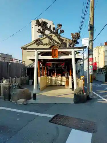 榎白上大神(大阪府)