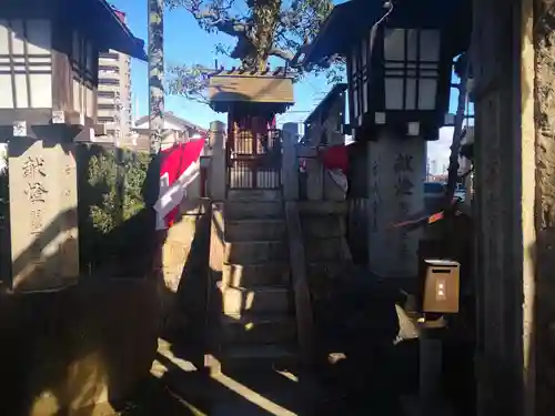 秋葉神社（古知野町）の末社・摂社