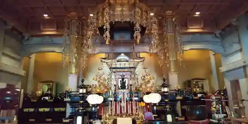 眞久寺の本殿・本堂