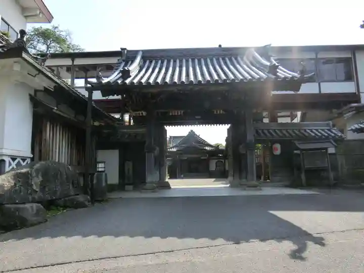 竹林院の山門・神門