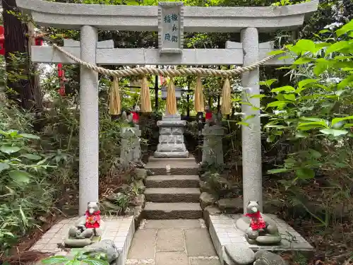 白笹稲荷神社(神奈川県)