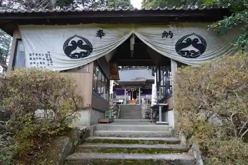 坪沼八幡神社の山門・神門