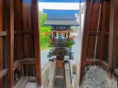 沓石神社の本殿・本堂