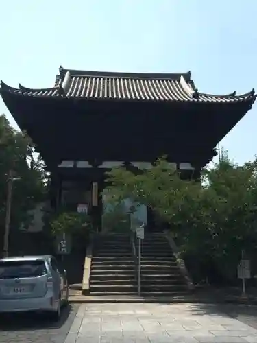 當麻寺の本殿