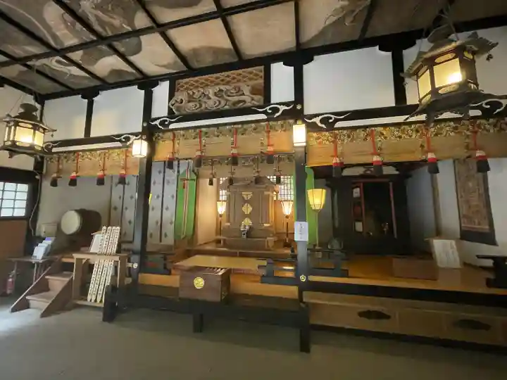 御岩神社の{uncategorized: "未分類", other: "その他", undefined: "問題あり", building: "その他建物", grave: "お墓", sacred_gate: "鳥居", guardian: "狛犬", statue: "像", buddha: "仏像", history: "歴史", nature: "自然", garden: "庭園", animal: "動物", pagoda: "塔", temizu: "手水舎", mountain_gate: "山門・神門", sanctuary: "本殿・本堂", subordinate: "末社・摂社", art: "芸術", scenery: "景色", jizo: "地蔵", ema: "絵馬", goshuin: "御朱印", omikuji: "おみくじ", items: "授与品その他", amulet: "お守り", goshuincho: "御朱印帳", eats: "食事", festival: "お祭り", votive_dance: "神楽", shichigosan: "七五三参", wedding: "結婚式", experience: "体験その他", initially: "初詣", around: "周辺", anti_infection: "感染症対策"}