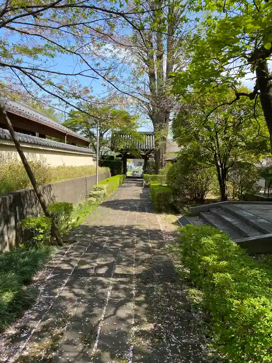 東林寺の山門・神門